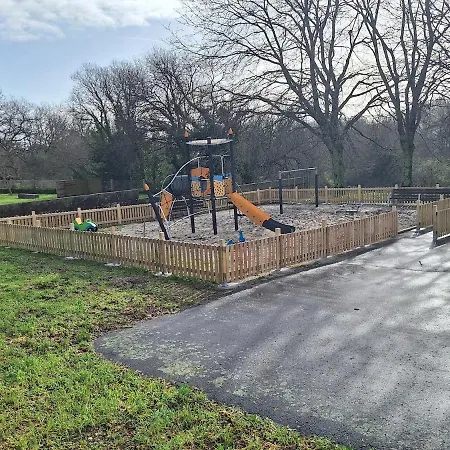 Estilo Americano Con Balcon * Pontevedra