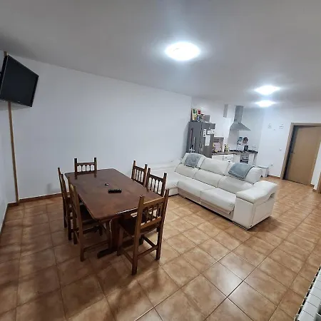 Estilo Americano Con Balcon Apartamento