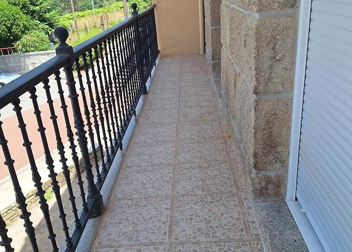 Estilo Americano Con Balcon Apartament Pontevedra